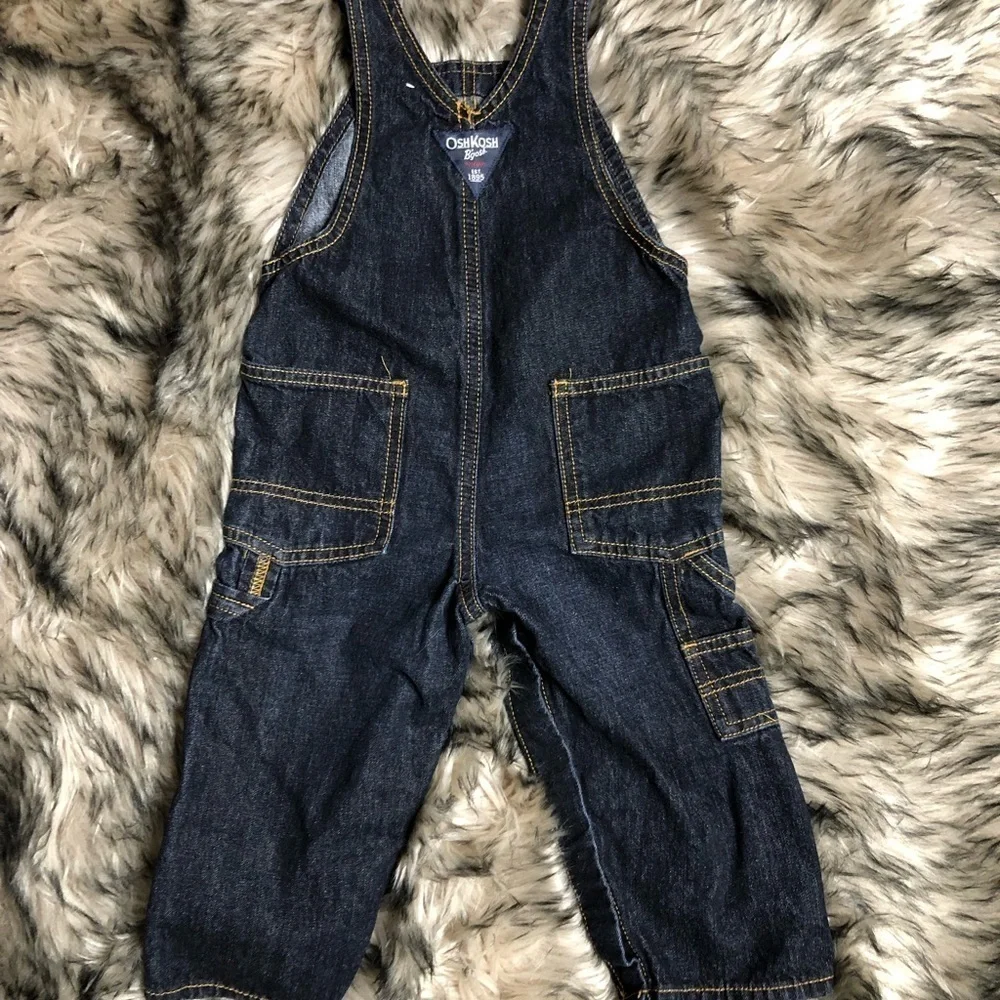 OSHKOSH Childs overalls